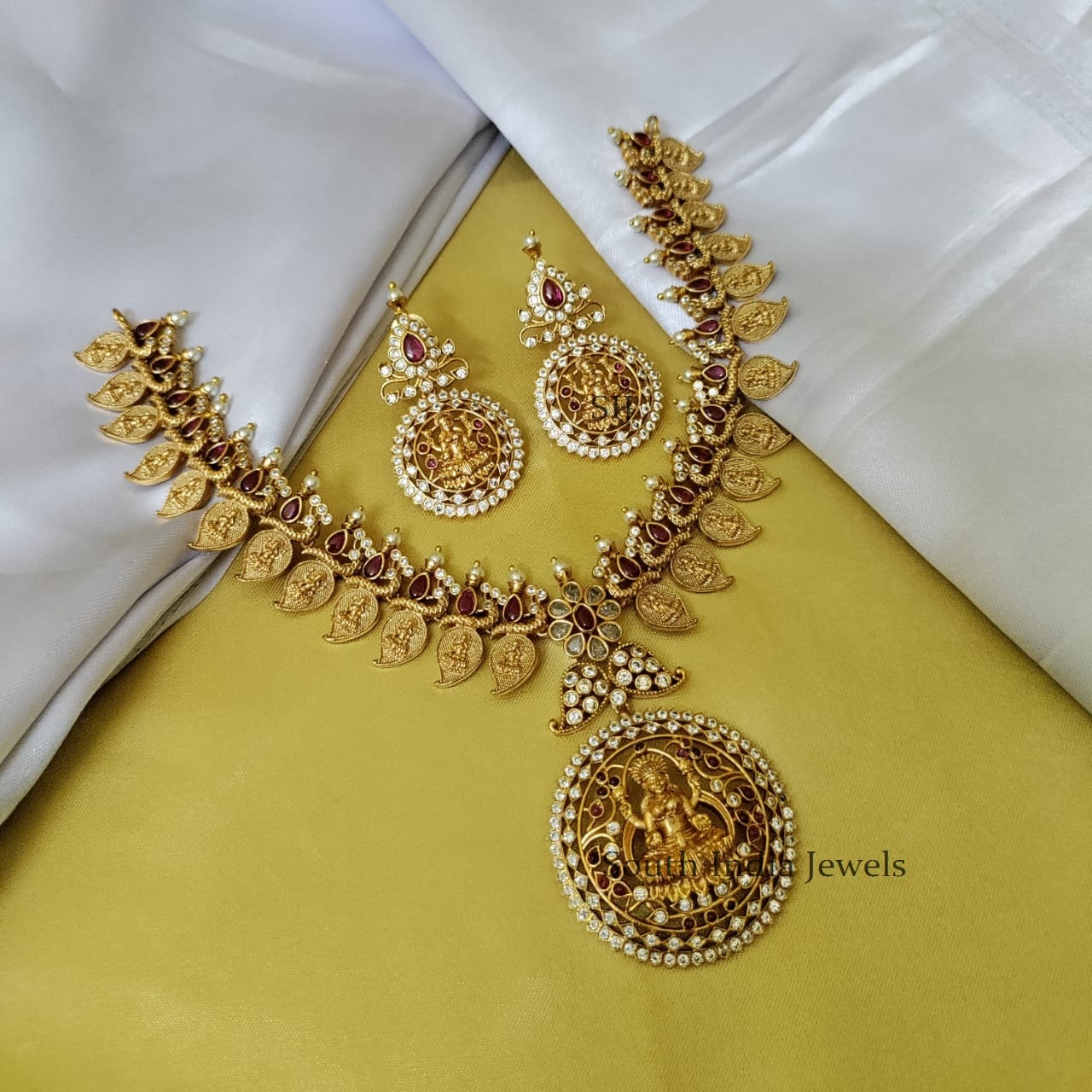 Stunning Lakshmi Mango Necklace