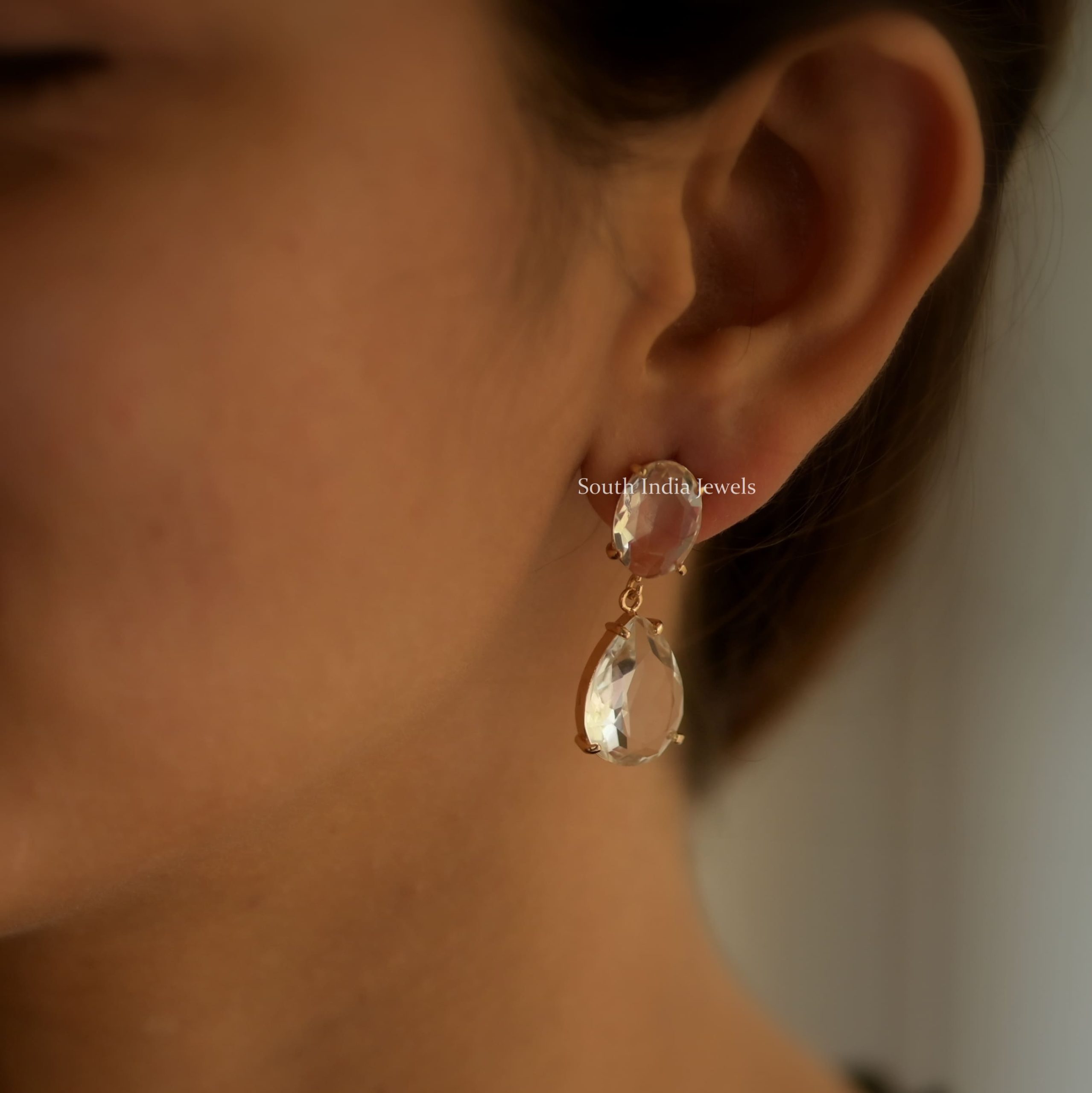 Stunning Teardrop Crystal Earrings