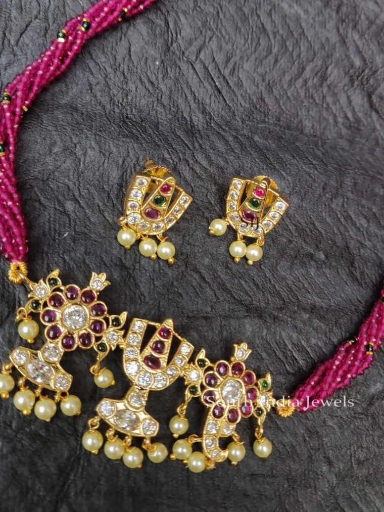 Traditional Multicolor Stones Necklace