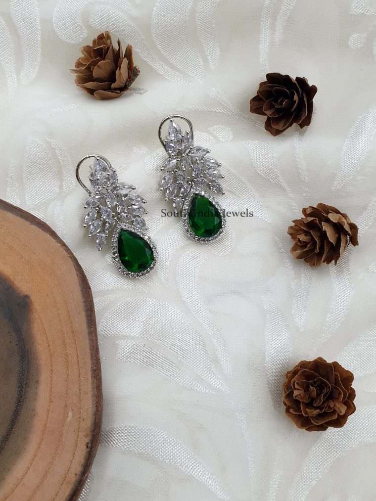 Amazing Green Color Earrings (5)