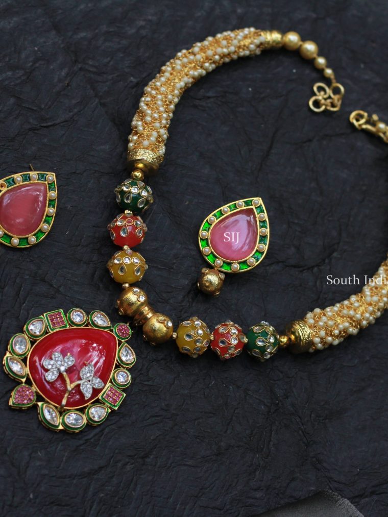 Attractive Hasli Necklace