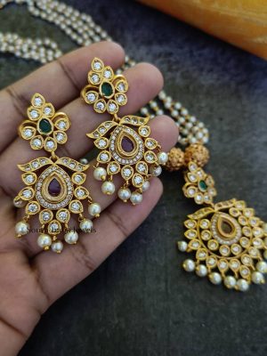 Classic White Pearl Necklace