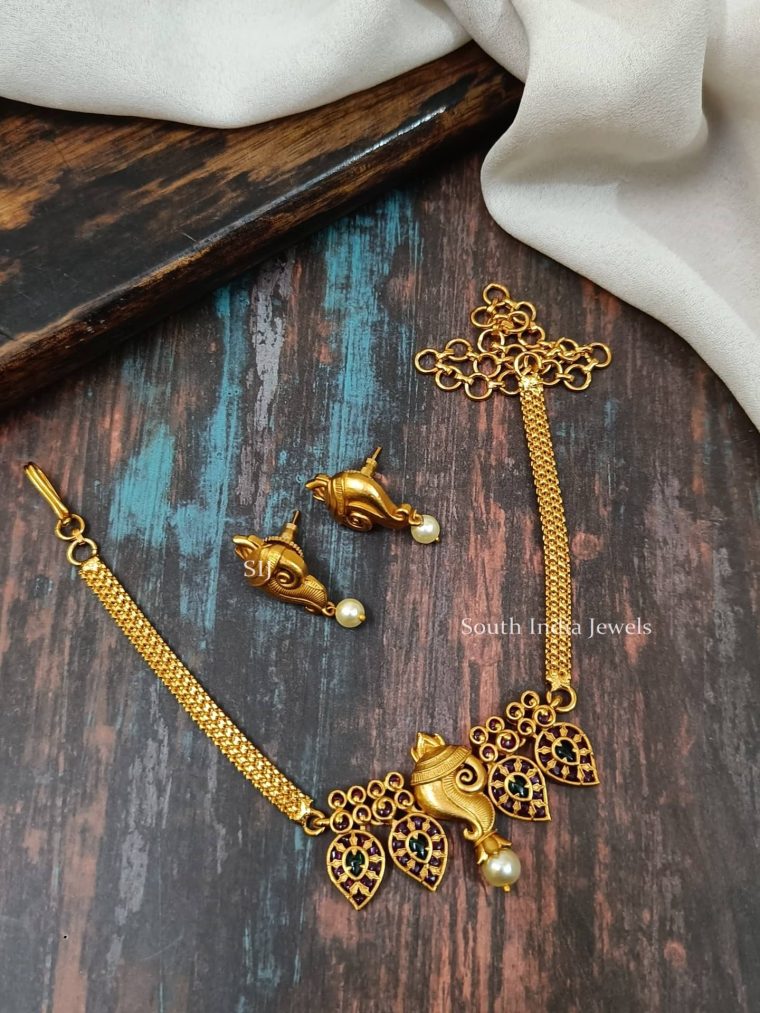 Exquisite Vishnu Sangu Necklace