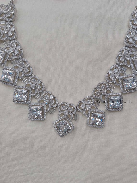 Exquisite White Stones Necklace