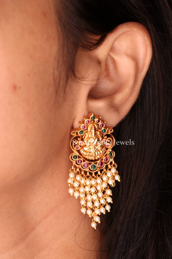 Gorgeous Kamakshi Pearl Earrings
