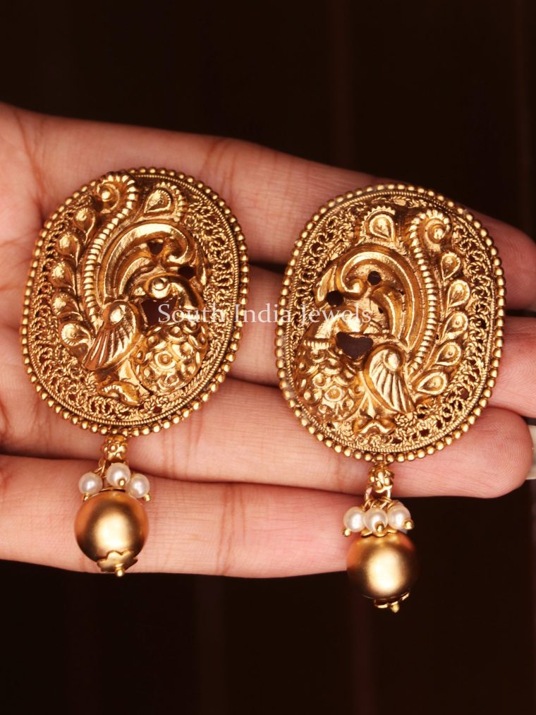 Stunning Gold Pearl Earrings