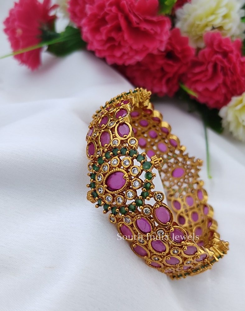 Stunning Single Kada Bangle