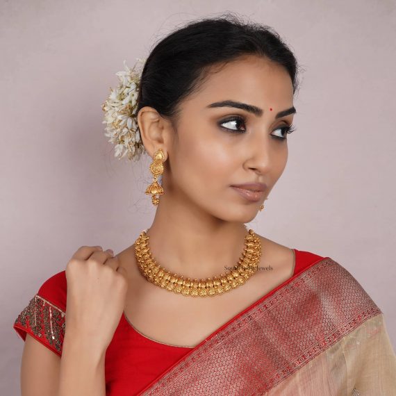 Traditional Gold Finish Necklace Set (2)