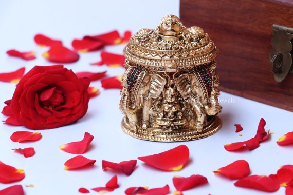Beautiful Balaji Sindoor Box