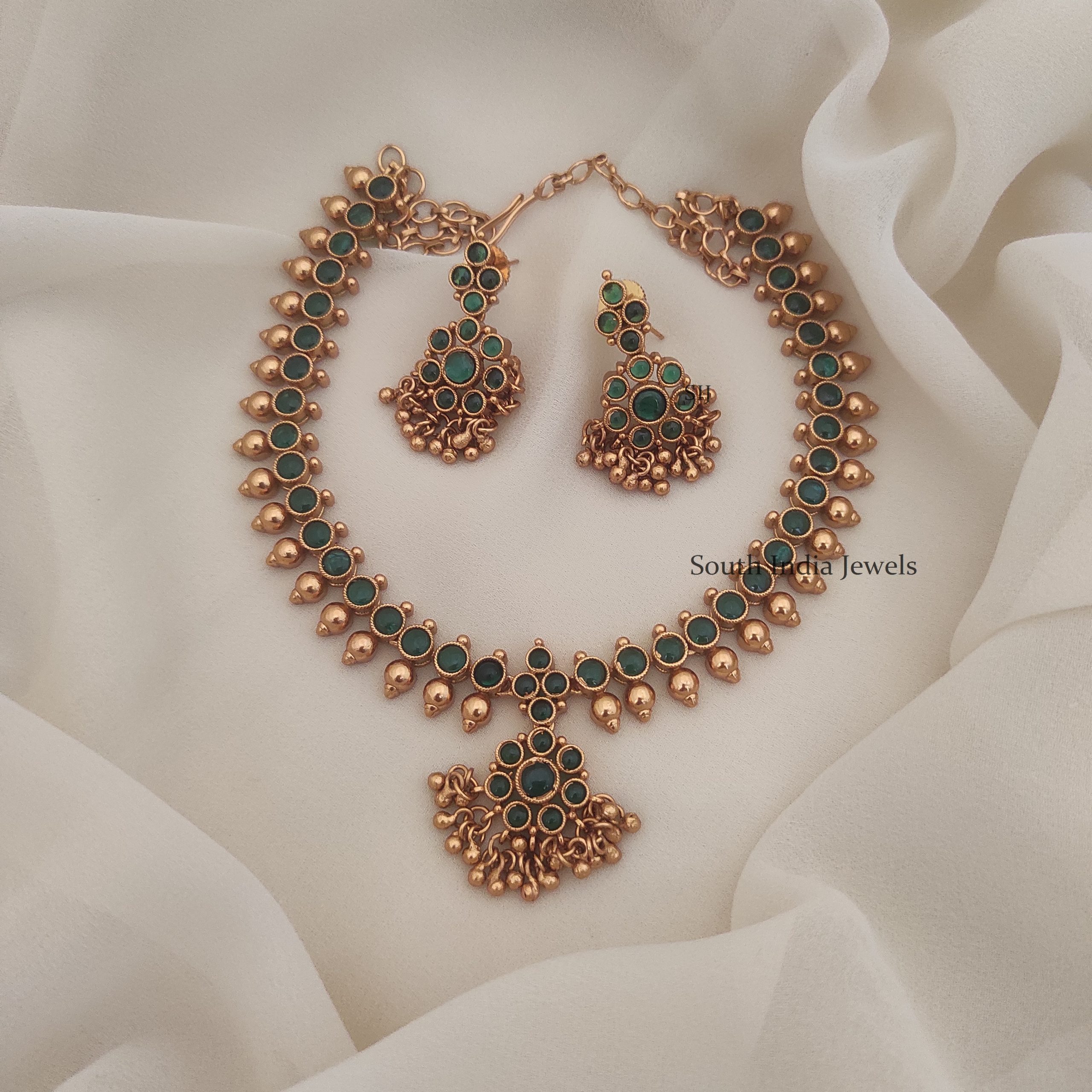 Beautiful Kemp Emerald Attigai Necklace