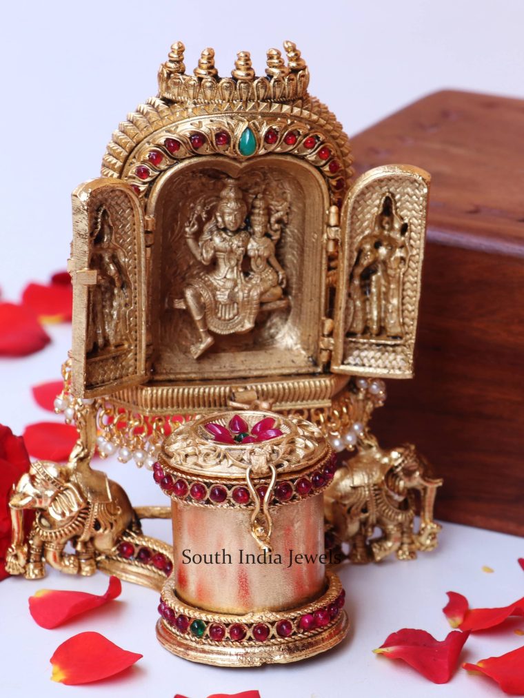 Beautiful Lakshmi Sindoor Box