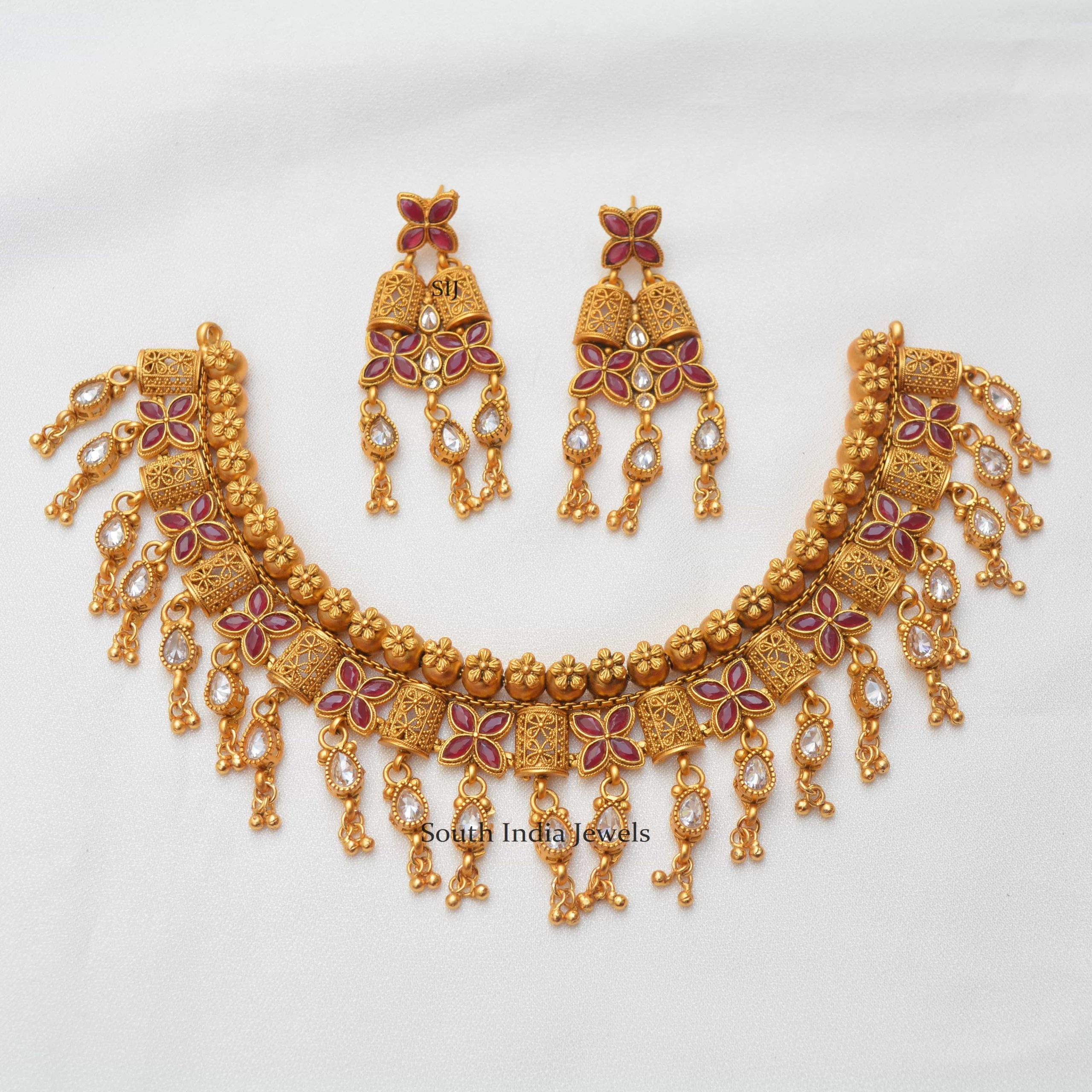 Antique Floral Design Necklace - South India Jewels