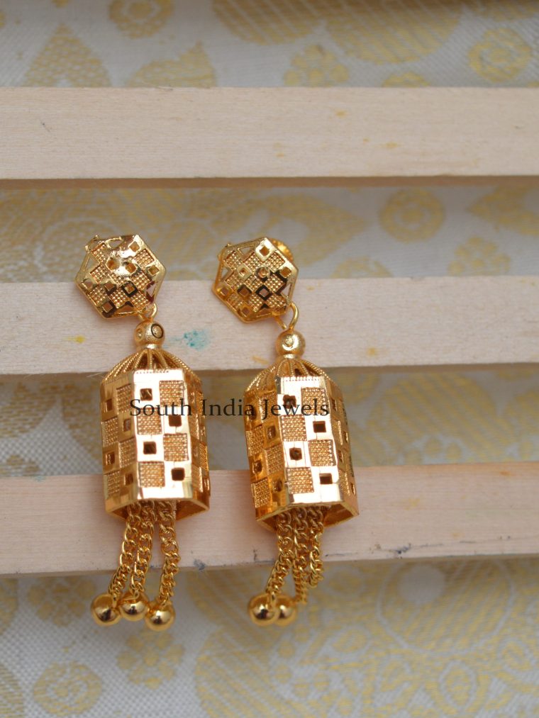 Elegant Gold Polish Earrings