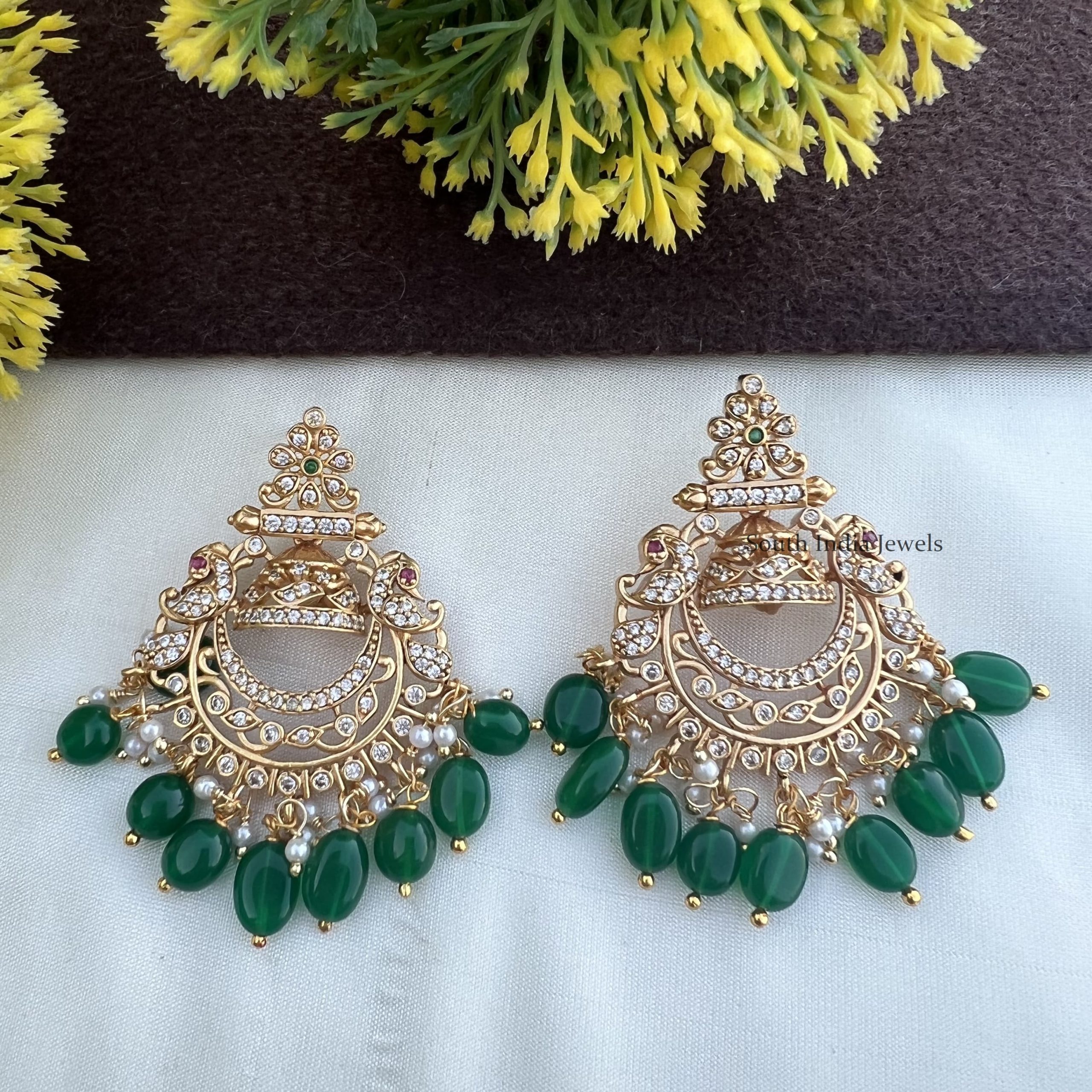 Elegant Green Kundan Earrings