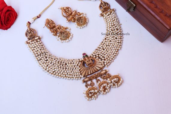 Gorgeous Pearls Lakshmi Necklace (3)