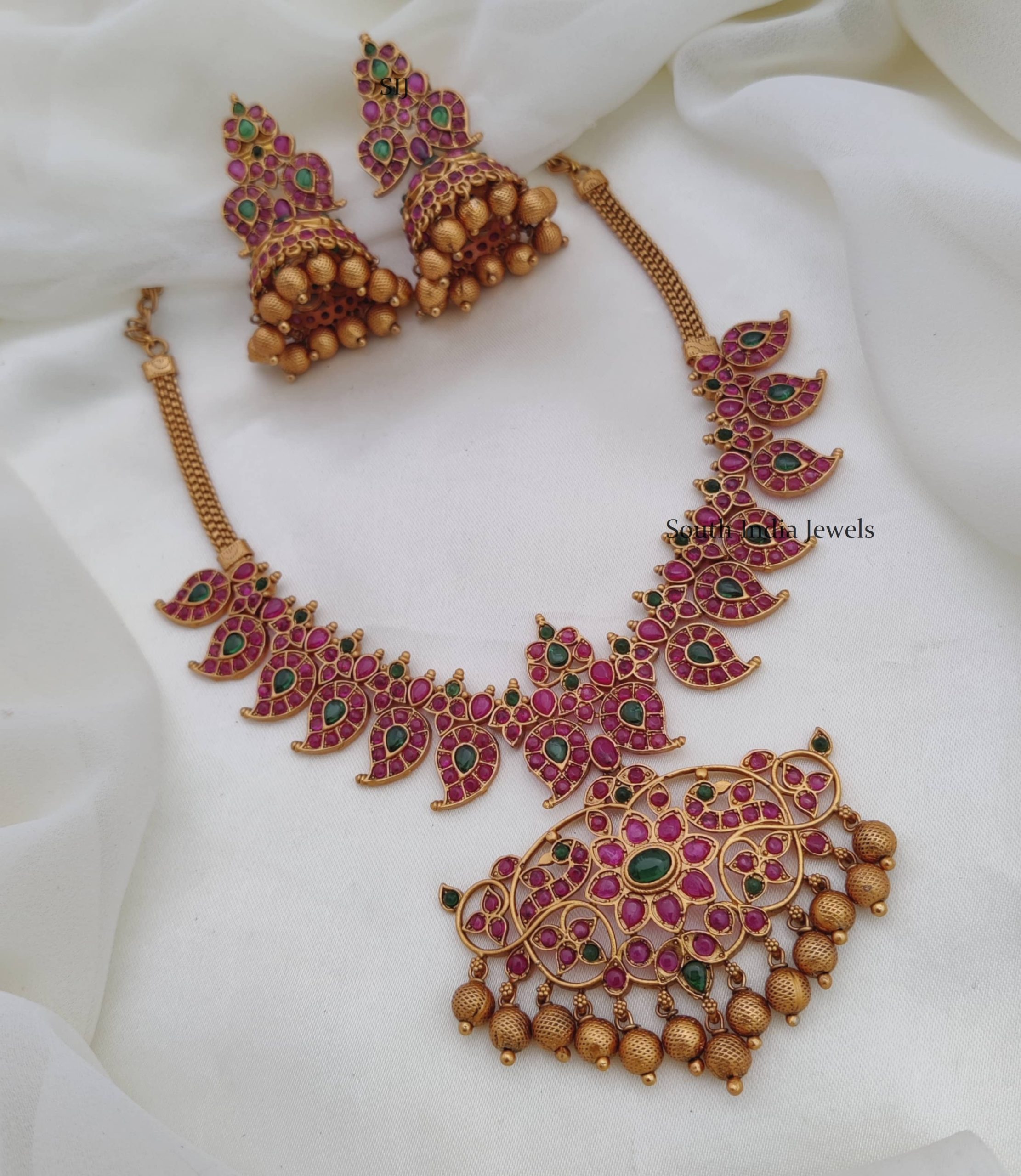 Mango Design Kemp Necklace - South India Jewels