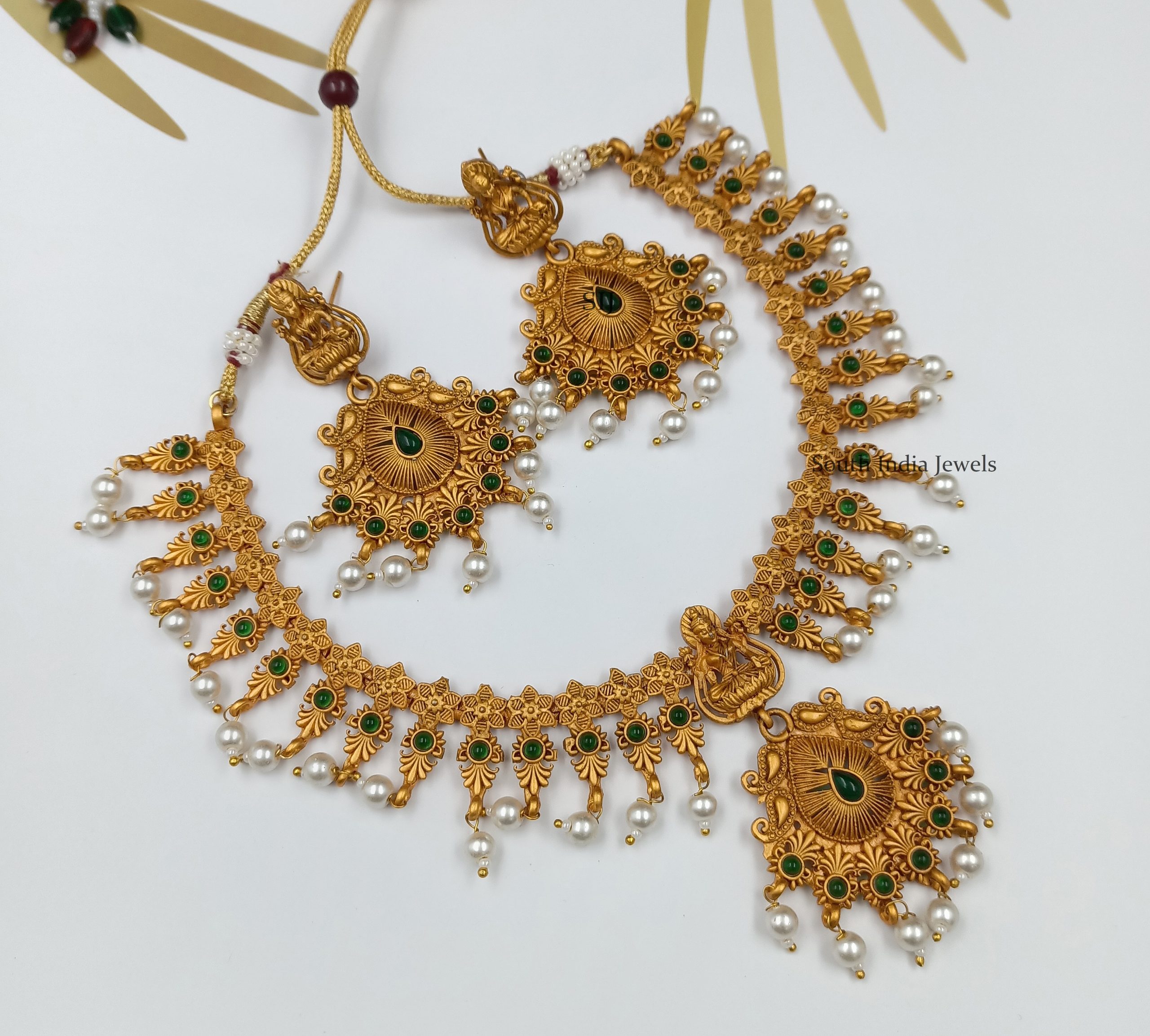 Classic Laxshmi Necklace Set