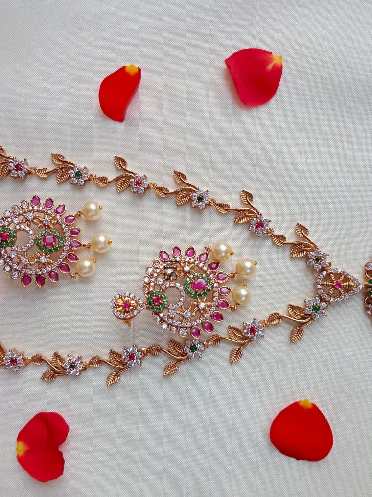 Trendy Chandbali Leaf Necklace