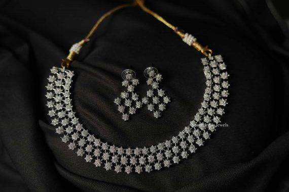 Unique Star Design Necklace
