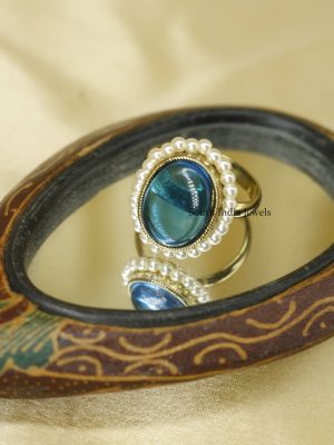 Beautiful Antique Delicate Ring