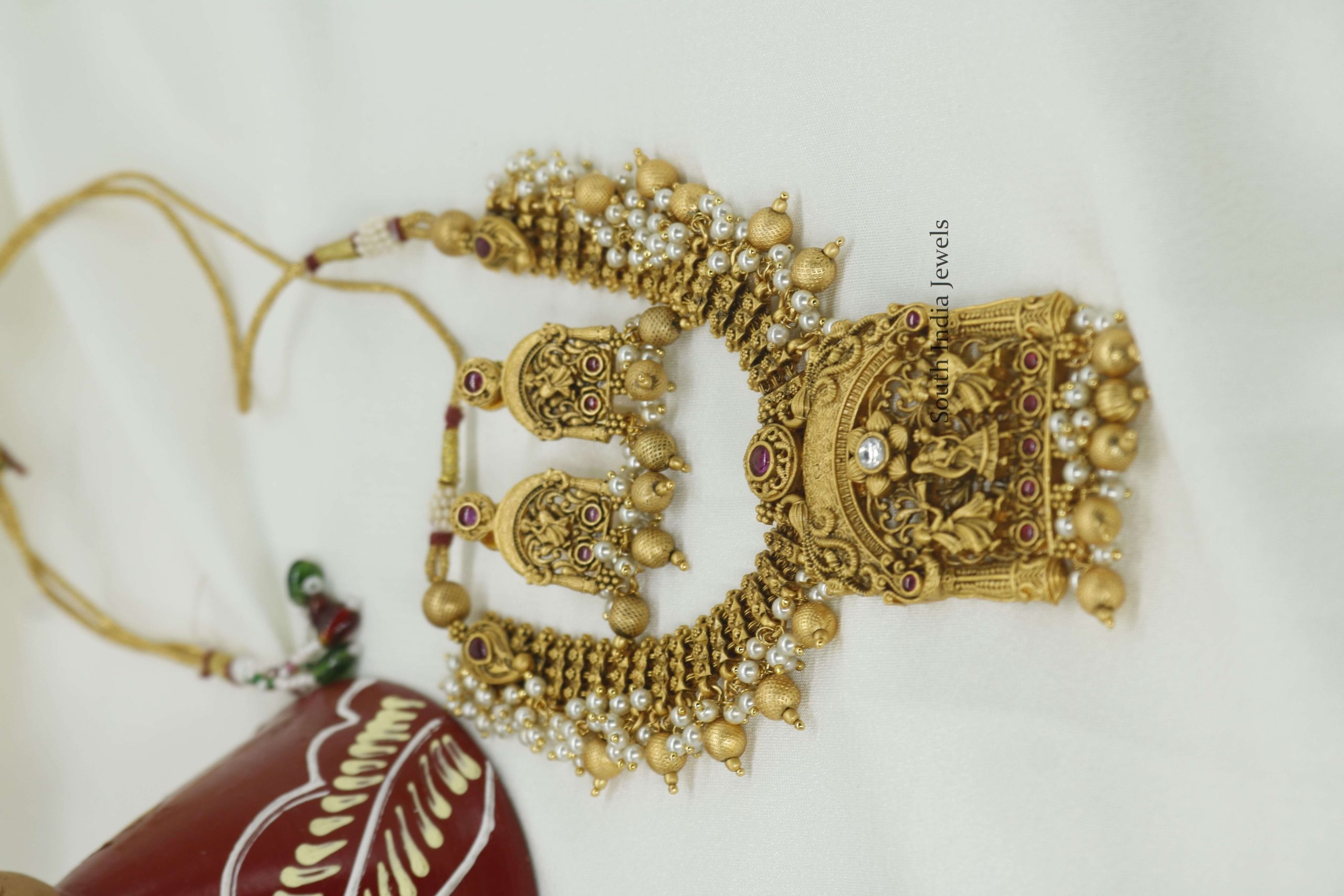 Bharat Design Temple Necklace Set (2)