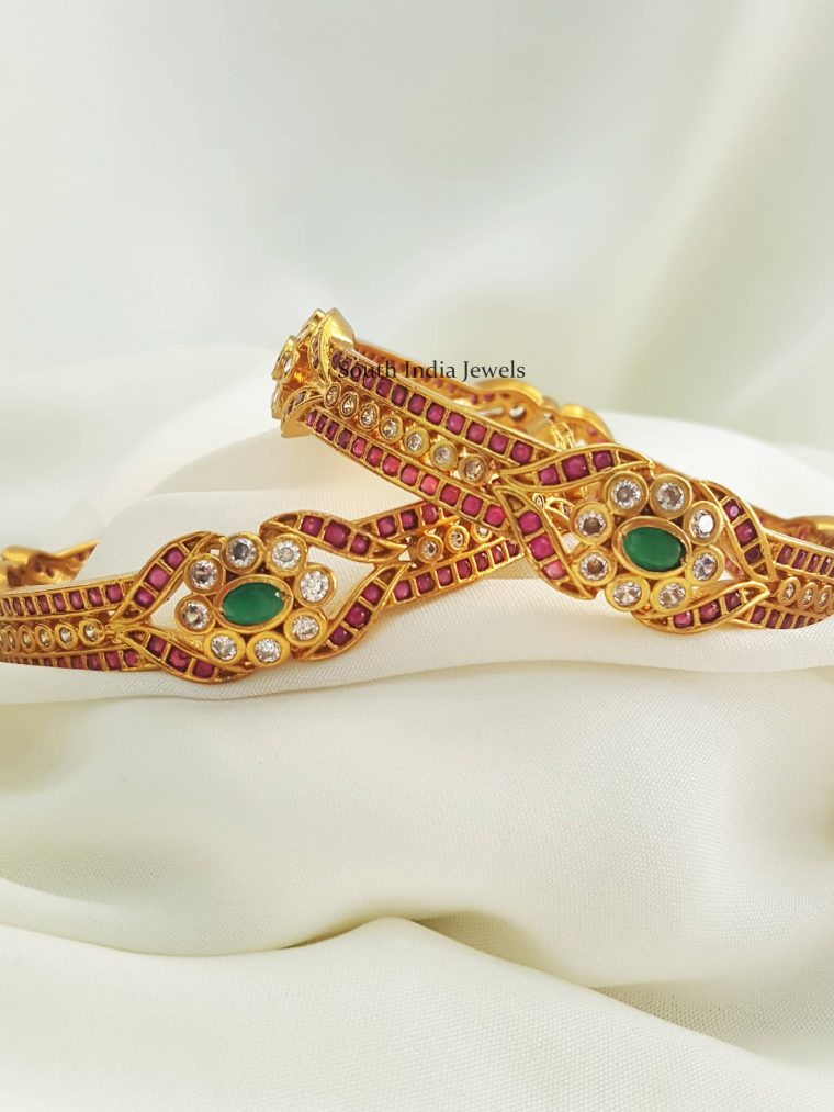 Charming AD Stone Bangle Set