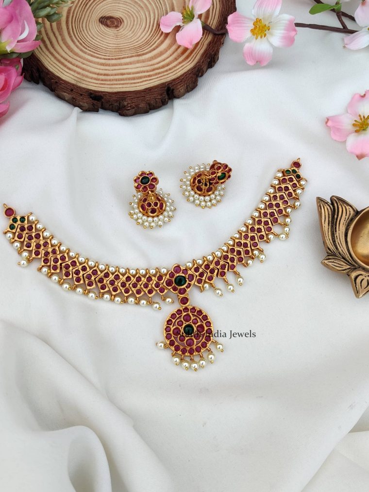 Classic South Indian Kemp Stones Necklace