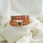 Dazzling Kemp AD Stone Bangle Set