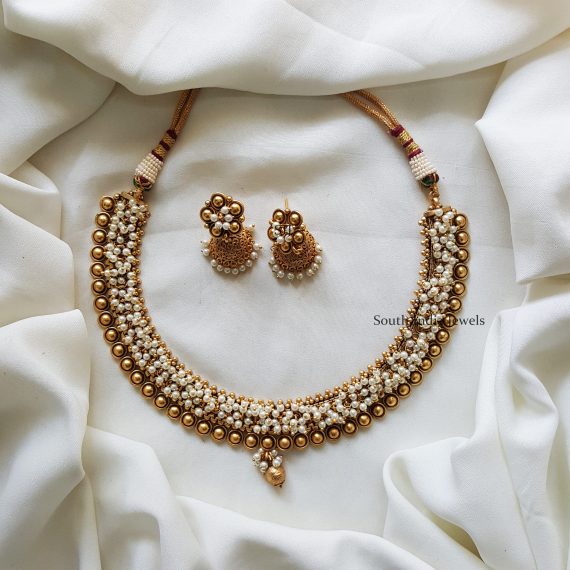 Elegant Pearl Beaded Design Necklace