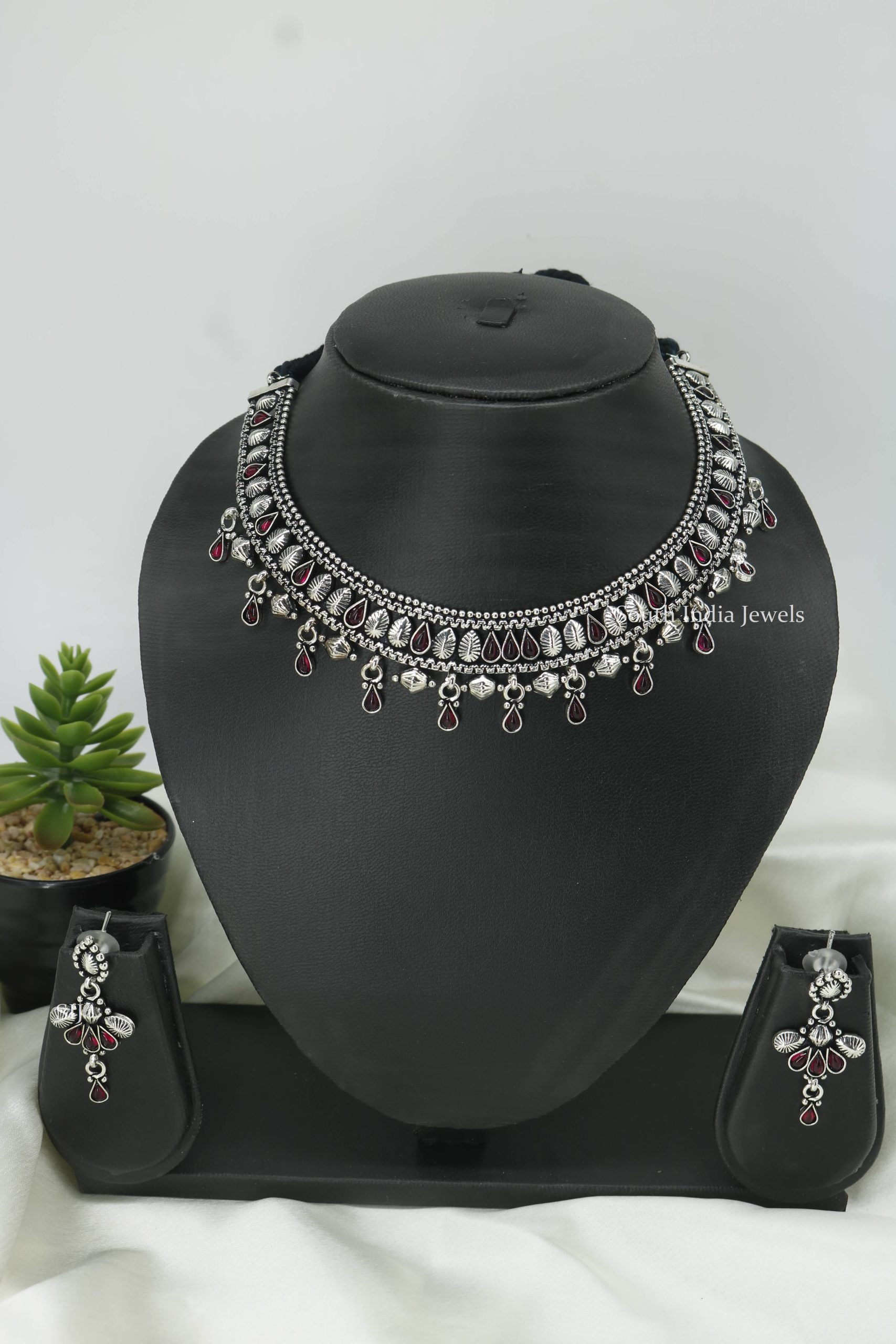 Beautiful Oxidised Design Necklace;