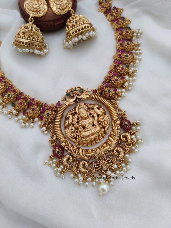 Exquisite Lakshmi Bridal Necklace (2)