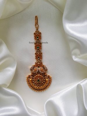 Floral Design Maang Tikka