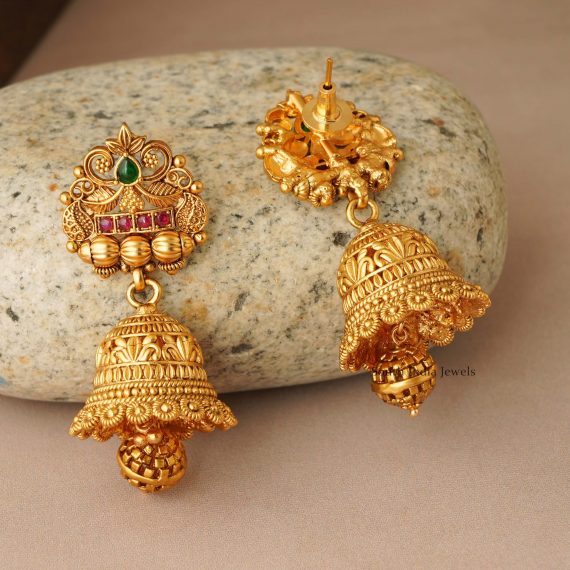 Intricate Stone Gold Finish Necklace Set (4)