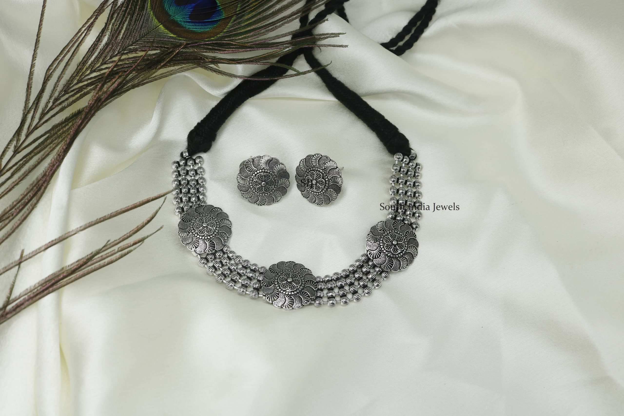 Oxidised Round Design Necklace