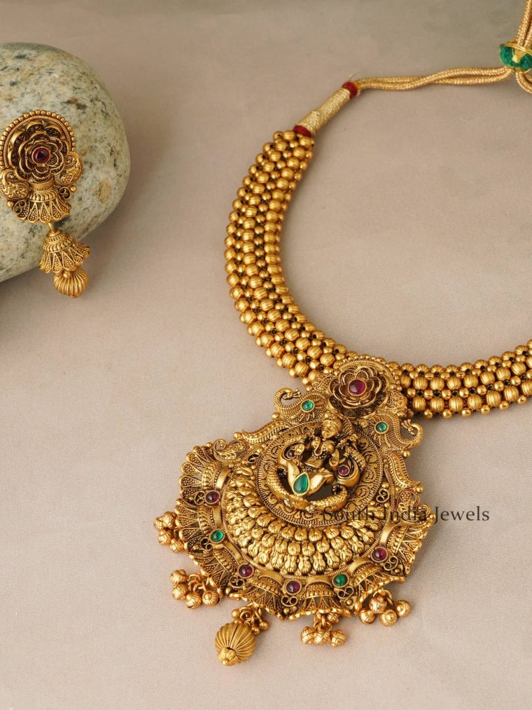 Royal Lakshmi Antique Necklace Set