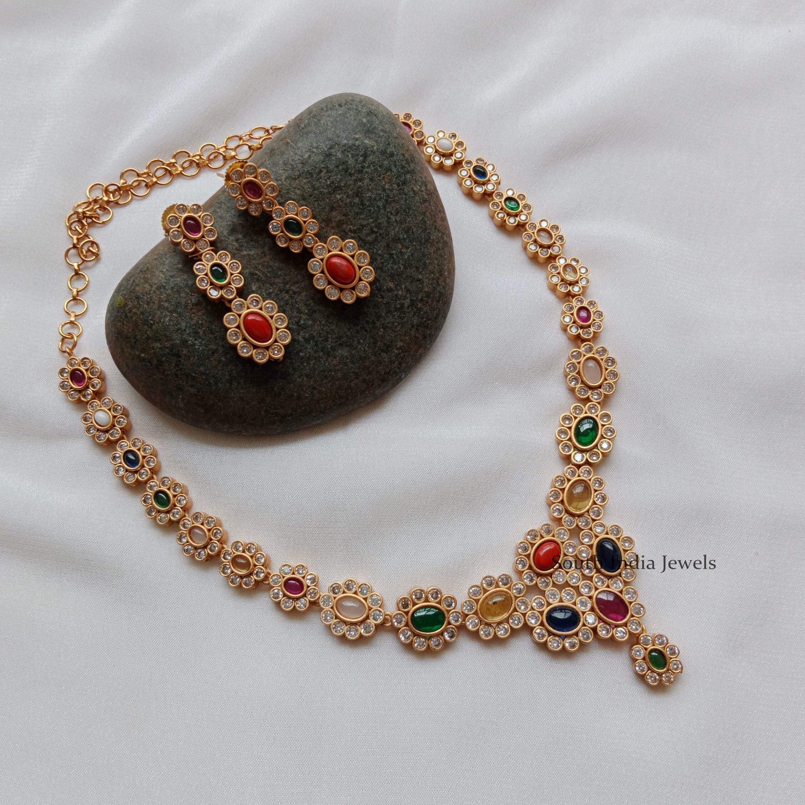 Sparkling Navarathna Stones Necklace