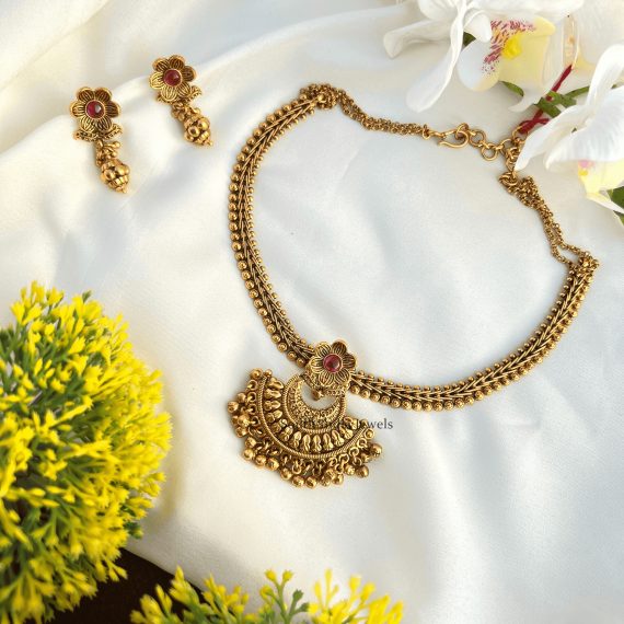 Exquisite Antique Attigai Necklace