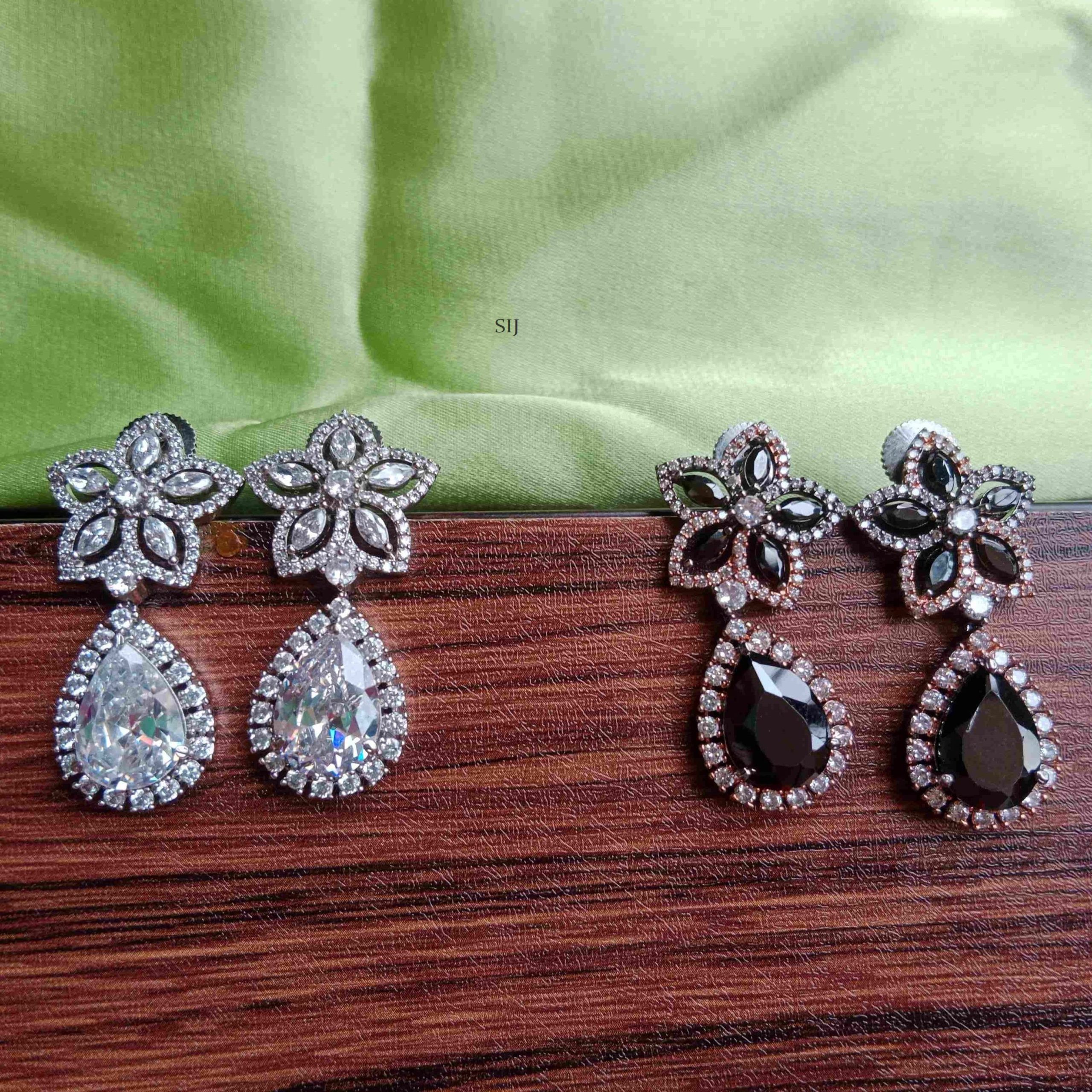 Imitation Flower Design Stone Earrings