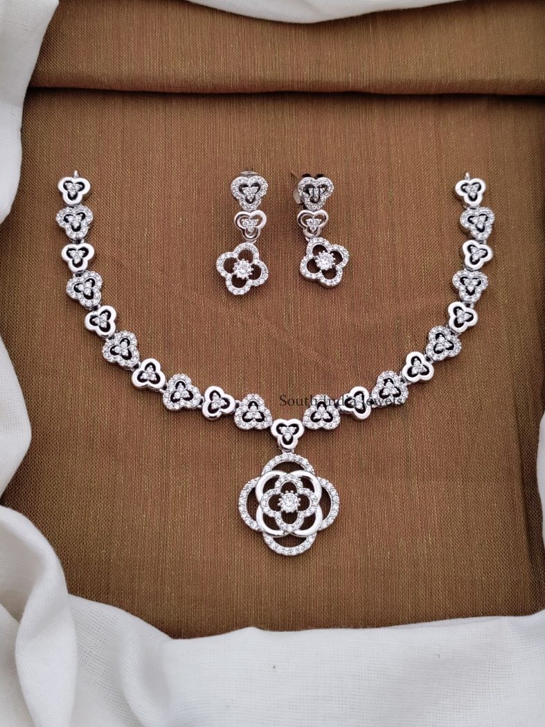 Fantastic CZ Stones Necklace