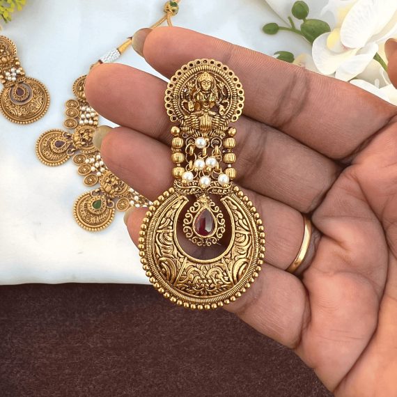 Gorgeous Antique Finish Necklace-0007