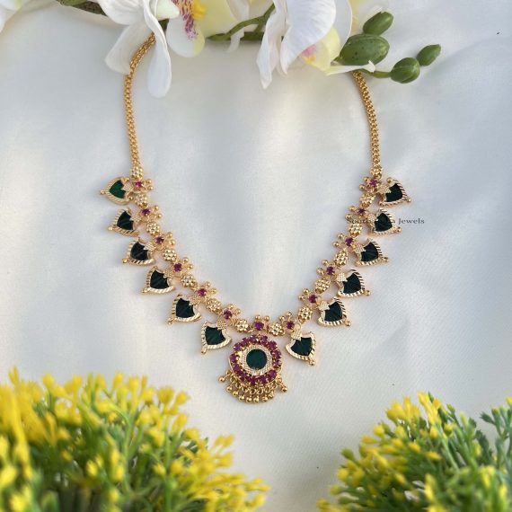 Kerala Style Palaka with Pendant