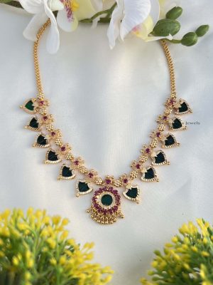 Kerala Style Palaka with Pendant