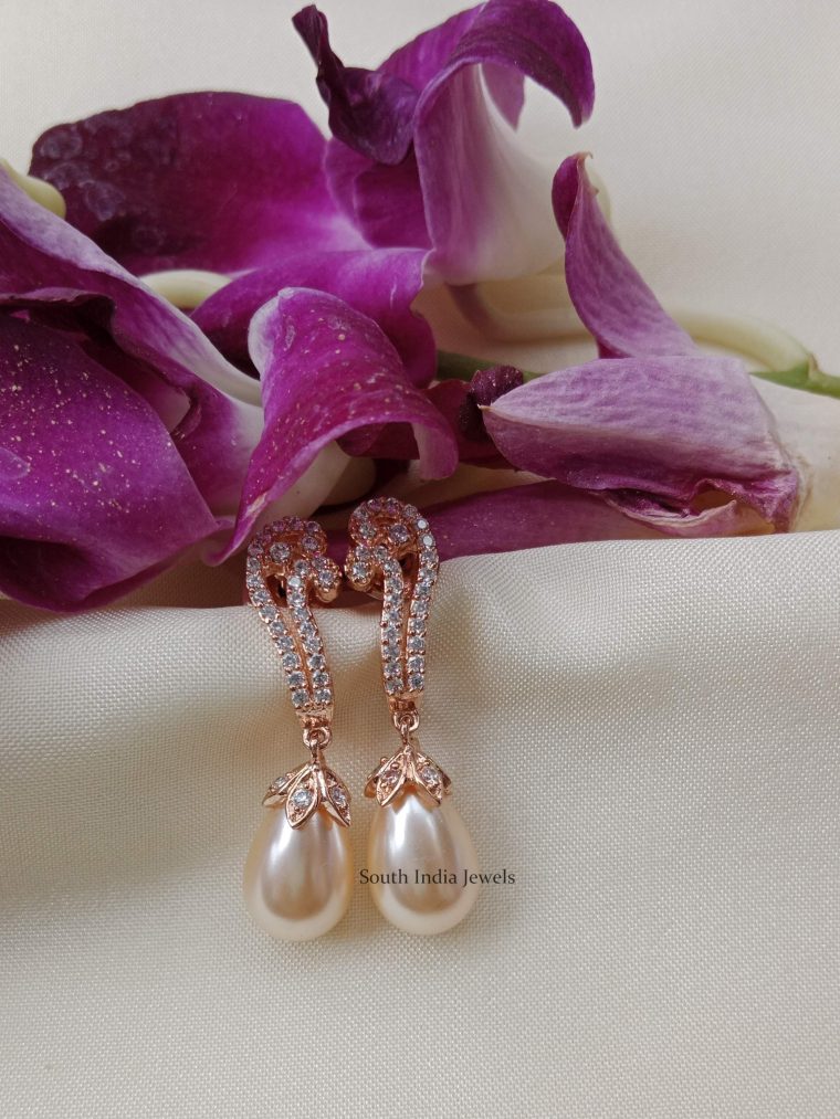 Unique AD Pearls Earrings (2)