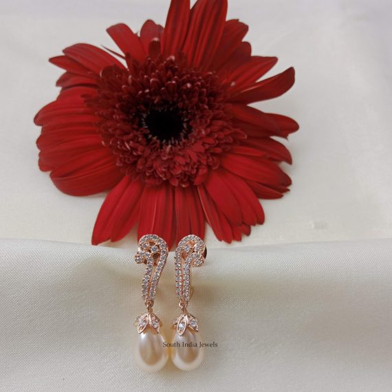 Unique AD Pearls Earrings (2)