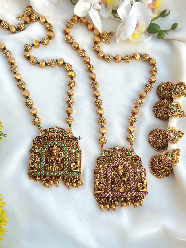 Classic Lakshmi Devi Pendant Set