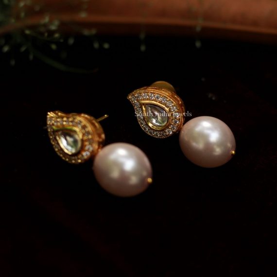 Cute Kundan Pearls Earrings (1)
