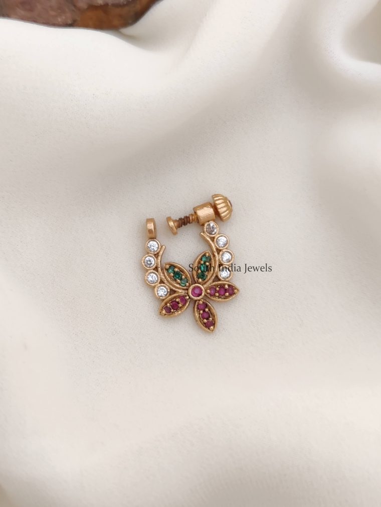 Elegant Flower Design AD Nose Pin