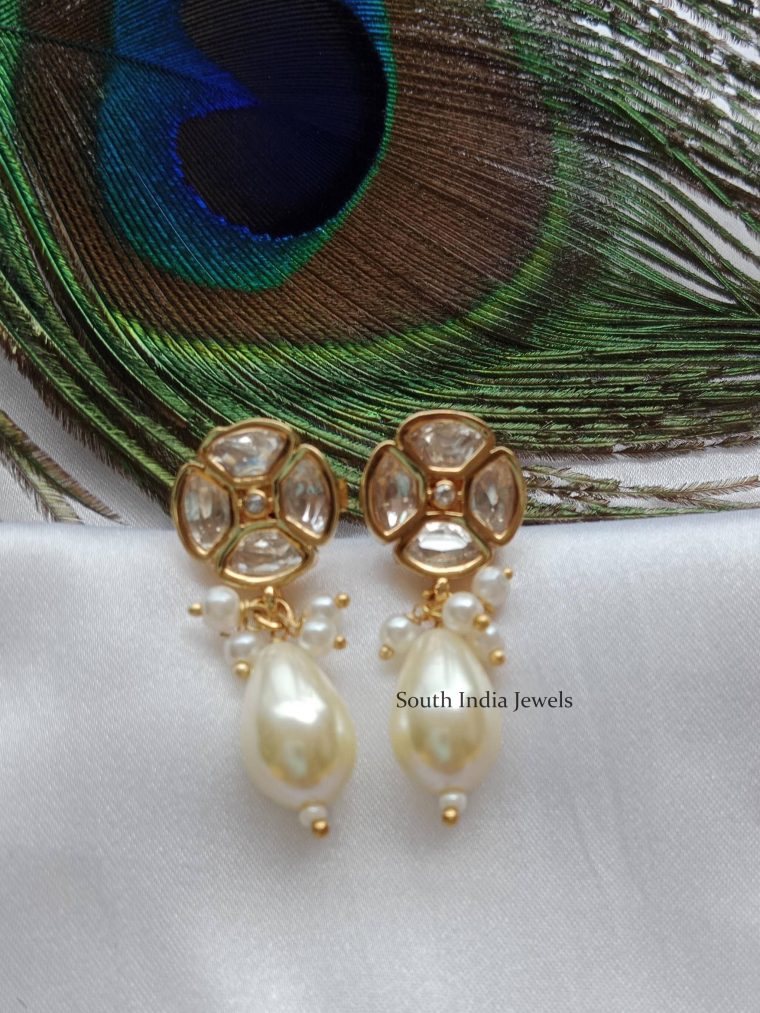 This makes a great addition to casual or ethnic events. Also shop more Flower Shaped Kundan Design Earrings