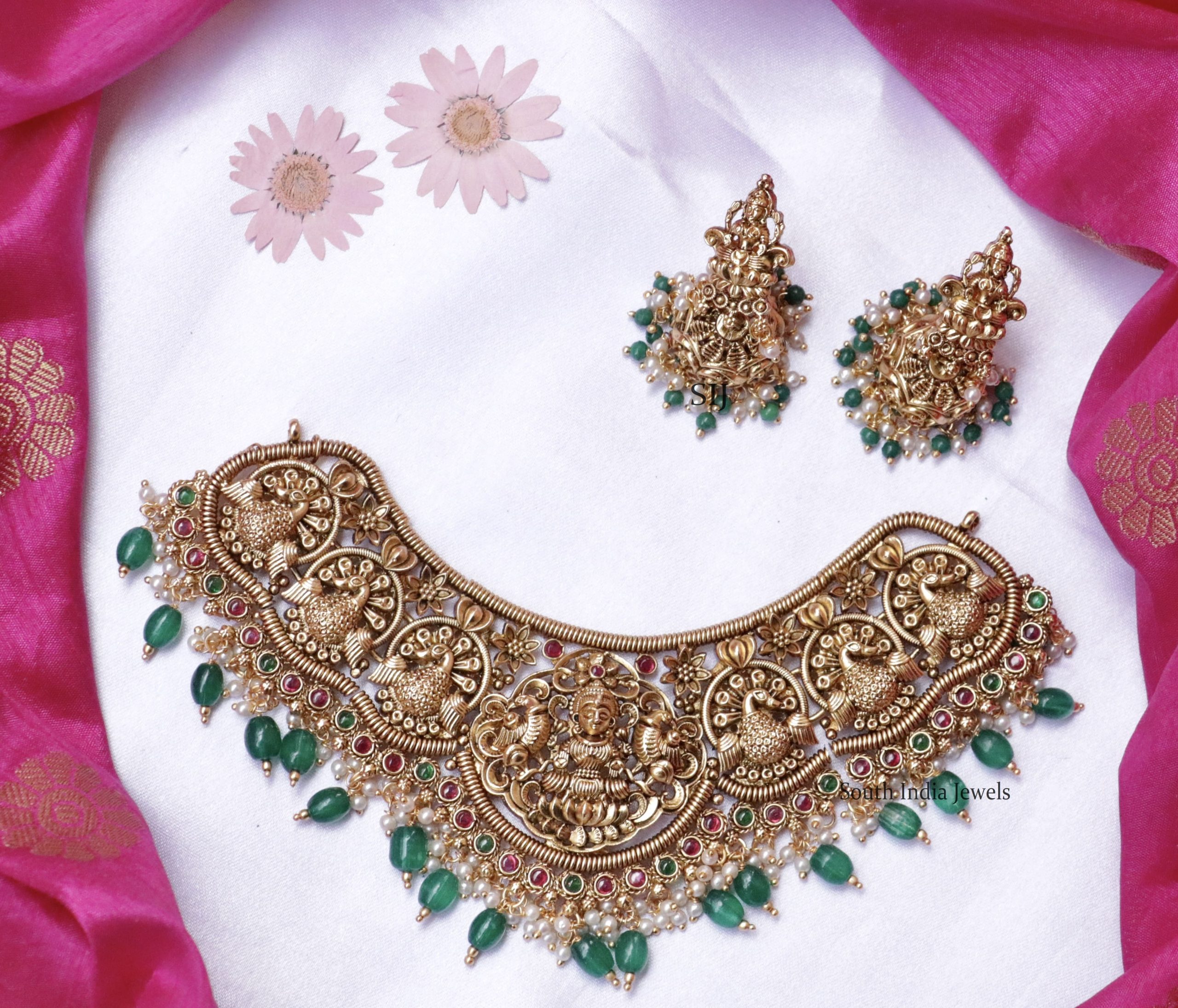 Lakshmi Design Emerald Choker (