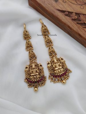 Traditional Lakshmi Peacock Maang Tikka